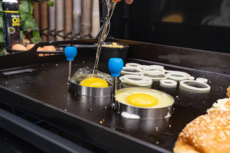 F24DFTPK_WithFood2 copy